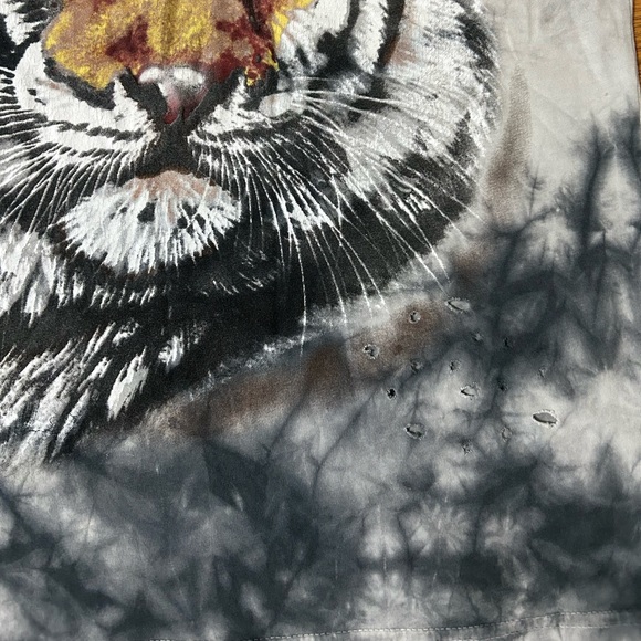 Sacred Hawk T-Shirt - Picture 3 of 10